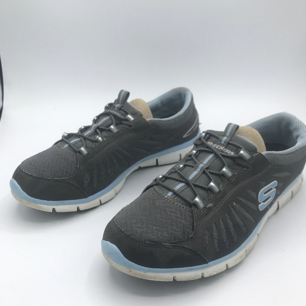 Skechers SN22169 Women's Shoes. Size 8.5
